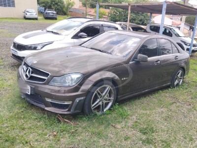 M.BENZ C 63 AMG, 13/13