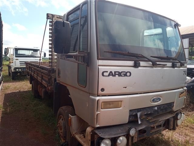 FORD CARGO 712 2009/10